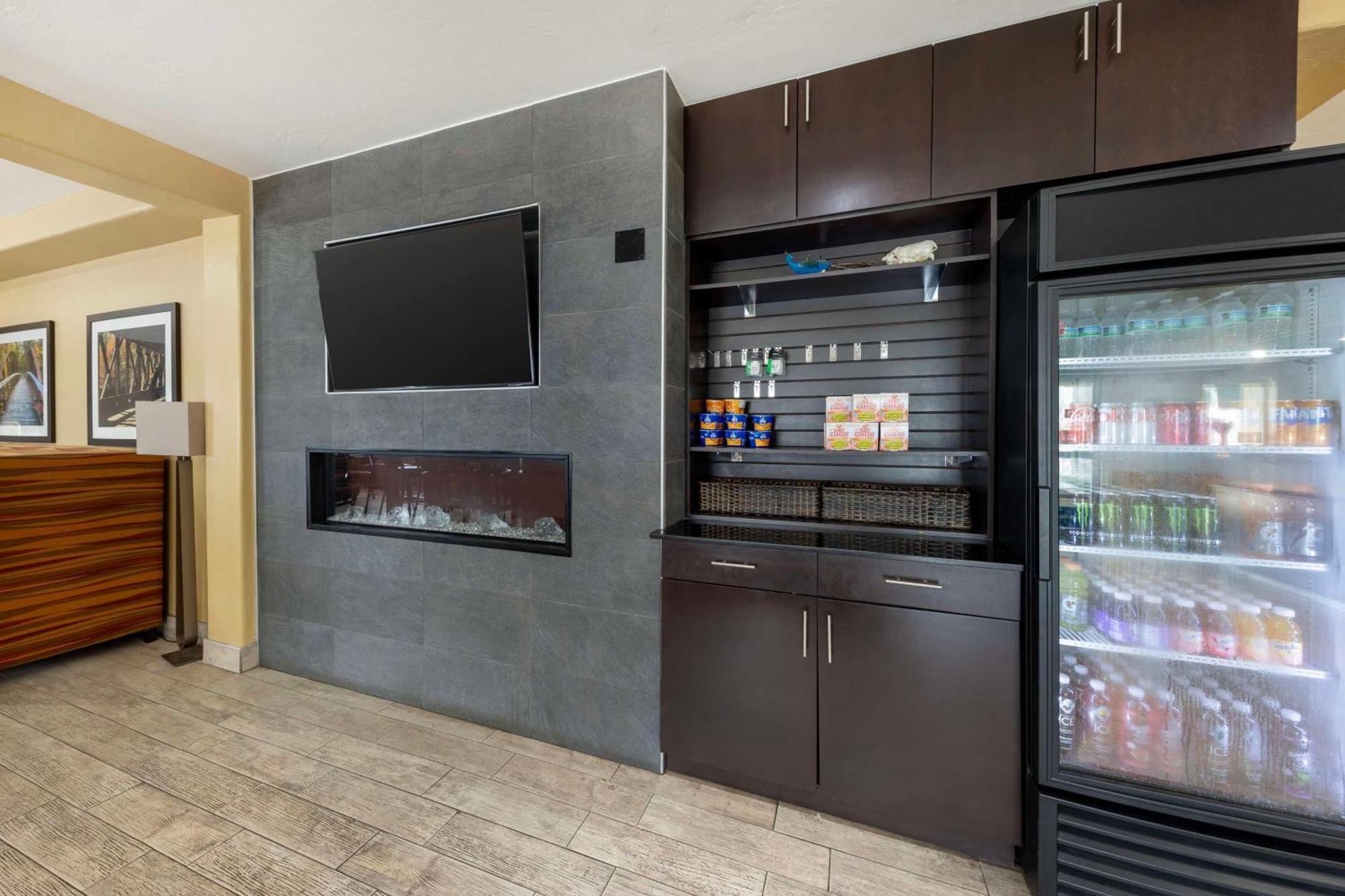 Best Western Greentree Inn & Suites Moore Kültér fotó