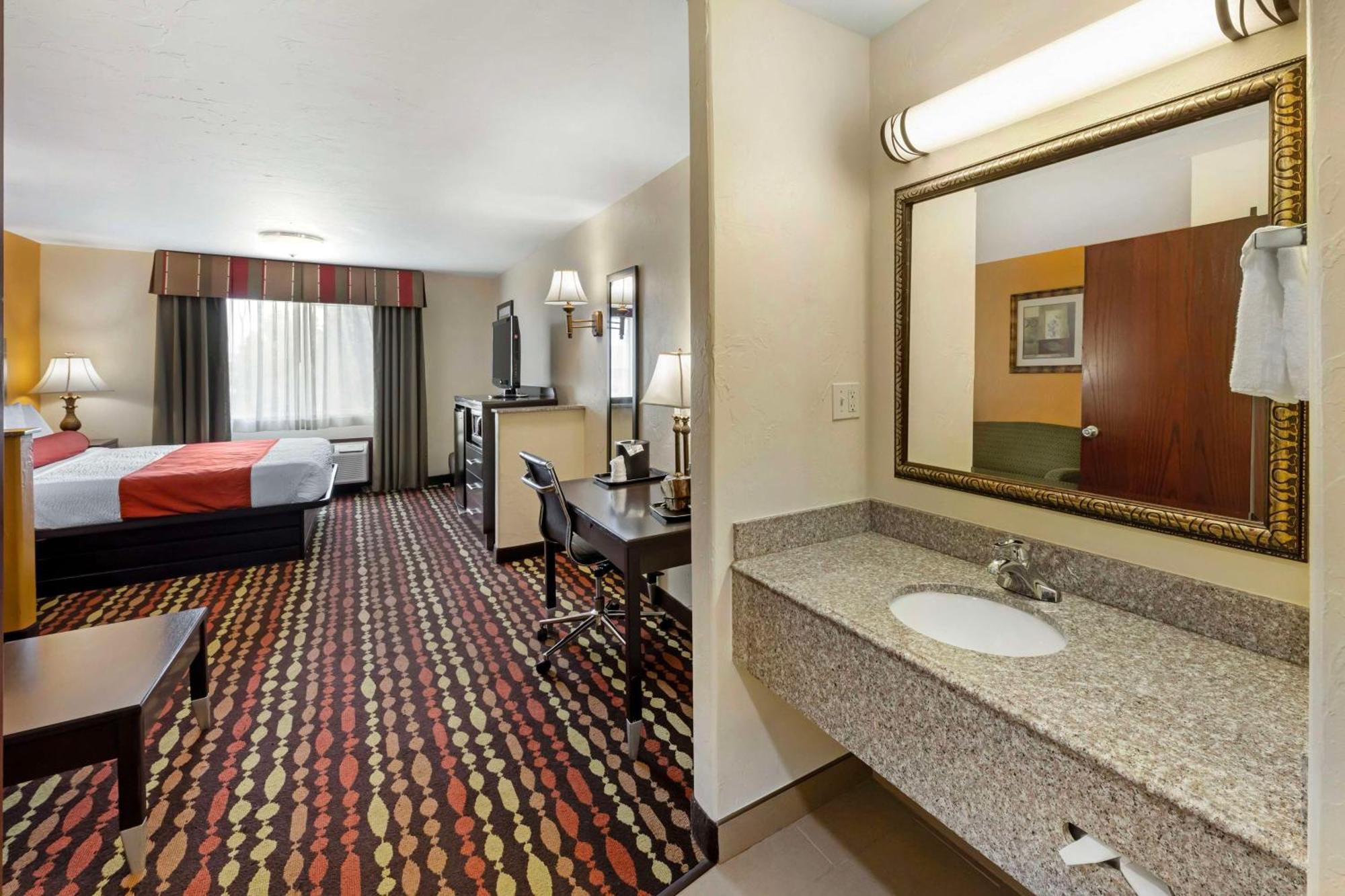 Best Western Greentree Inn & Suites Moore Kültér fotó