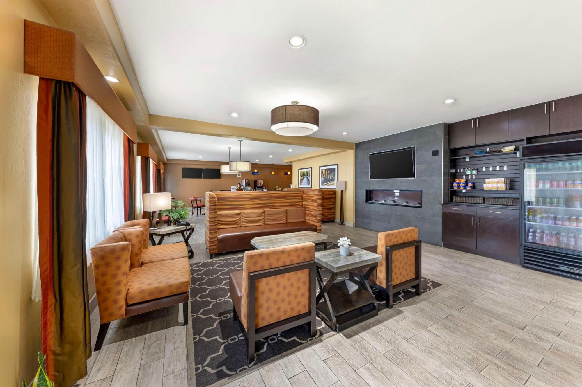 Best Western Greentree Inn & Suites Moore Kültér fotó