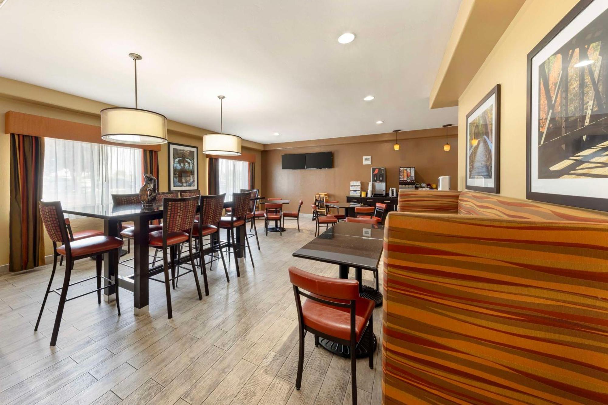 Best Western Greentree Inn & Suites Moore Kültér fotó