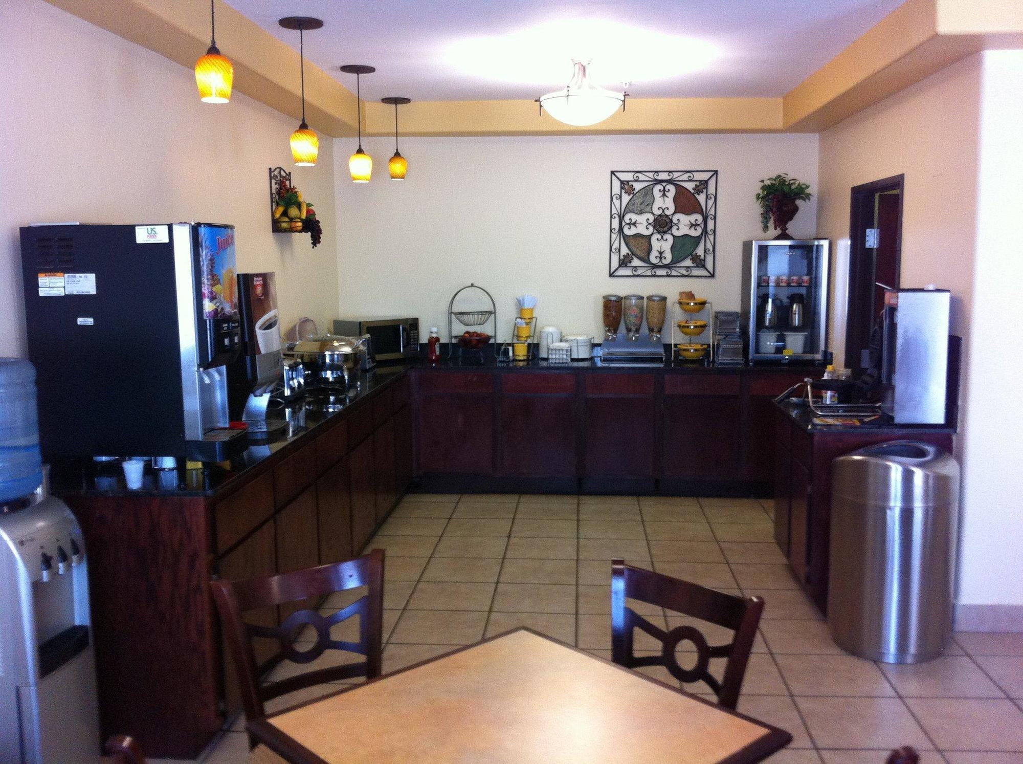 Best Western Greentree Inn & Suites Moore Kültér fotó
