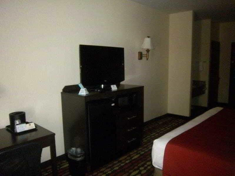 Best Western Greentree Inn & Suites Moore Kültér fotó